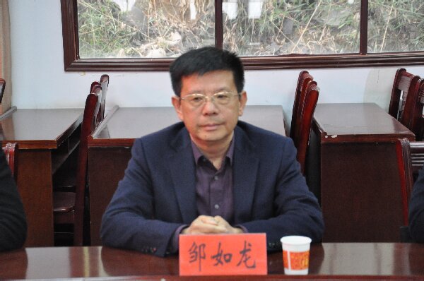 F:3年秀秀图片DSC_0492_proc.jpg